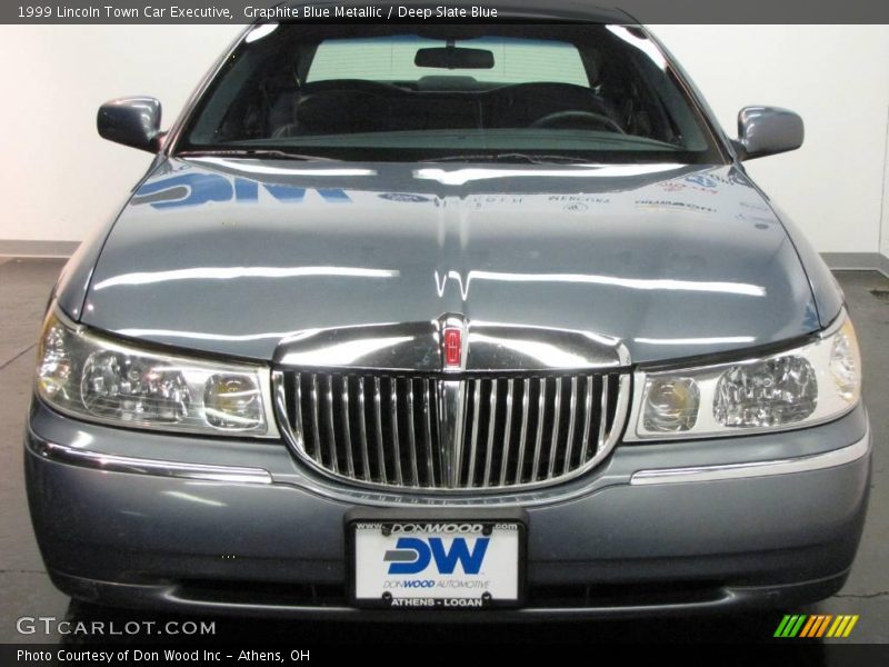 Graphite Blue Metallic / Deep Slate Blue 1999 Lincoln Town Car Executive