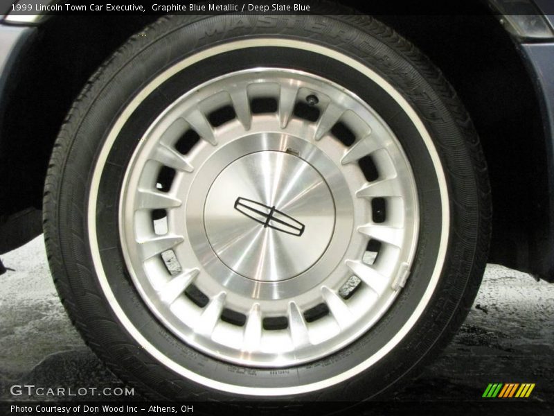 Graphite Blue Metallic / Deep Slate Blue 1999 Lincoln Town Car Executive