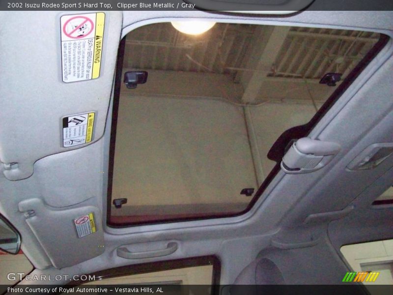 Clipper Blue Metallic / Gray 2002 Isuzu Rodeo Sport S Hard Top