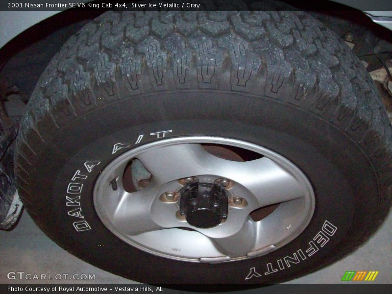 Silver Ice Metallic / Gray 2001 Nissan Frontier SE V6 King Cab 4x4