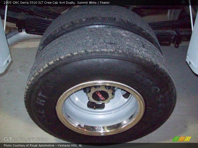 Summit White / Pewter 2005 GMC Sierra 3500 SLT Crew Cab 4x4 Dually