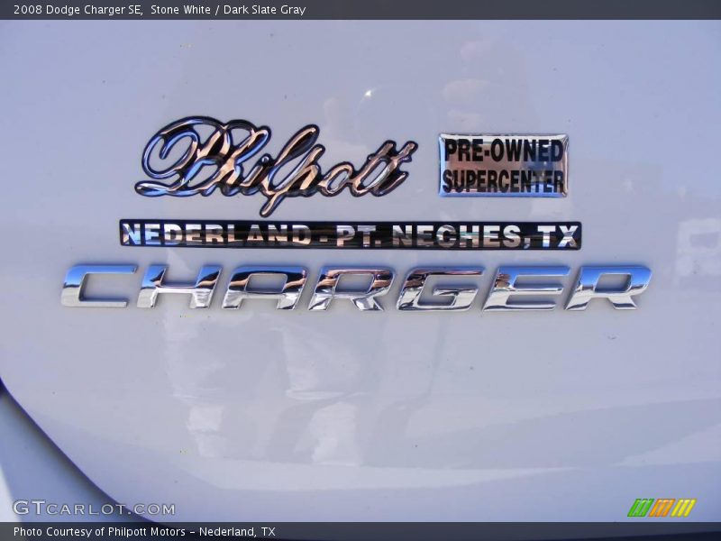Stone White / Dark Slate Gray 2008 Dodge Charger SE