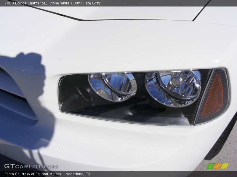 Stone White / Dark Slate Gray 2008 Dodge Charger SE
