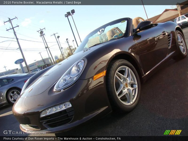 Macadamia Metallic / Sand Beige 2010 Porsche Boxster