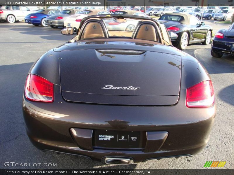 Macadamia Metallic / Sand Beige 2010 Porsche Boxster
