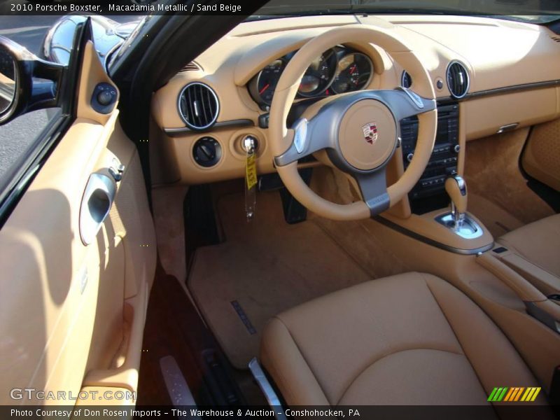 Macadamia Metallic / Sand Beige 2010 Porsche Boxster