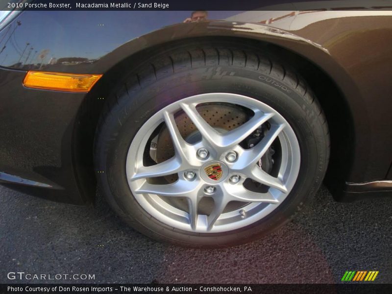 Macadamia Metallic / Sand Beige 2010 Porsche Boxster