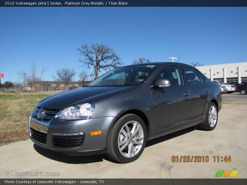 Platinum Grey Metallic / Titan Black 2010 Volkswagen Jetta S Sedan