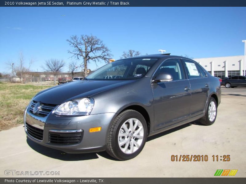 Platinum Grey Metallic / Titan Black 2010 Volkswagen Jetta SE Sedan