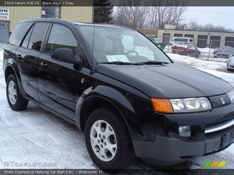 Black Onyx / Gray 2004 Saturn VUE V6