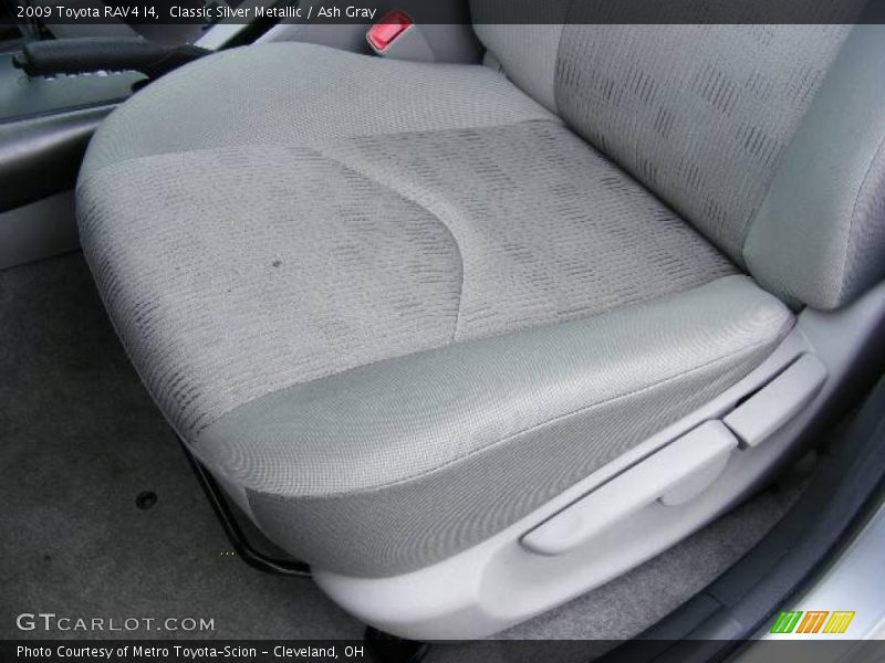 Classic Silver Metallic / Ash Gray 2009 Toyota RAV4 I4