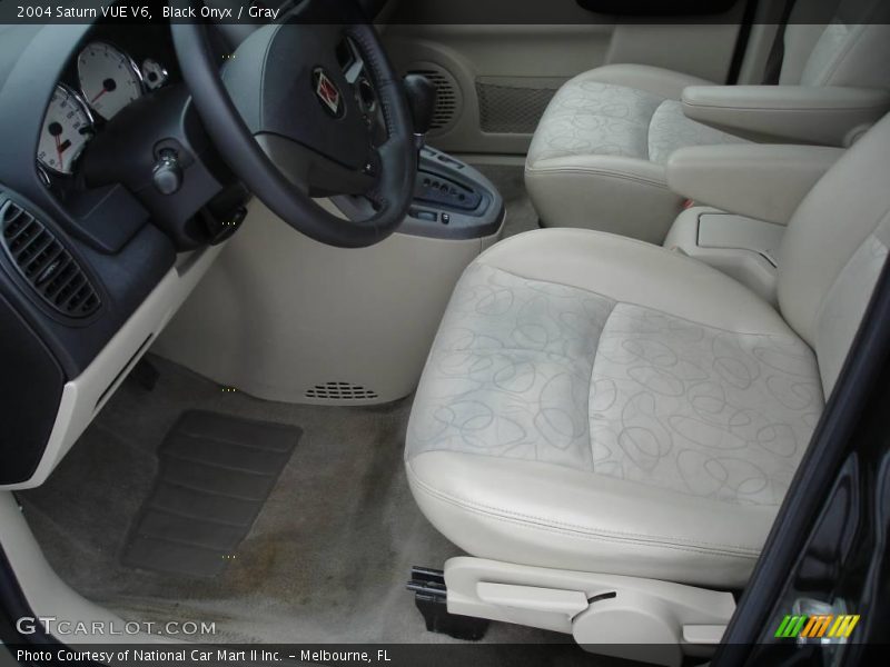Black Onyx / Gray 2004 Saturn VUE V6