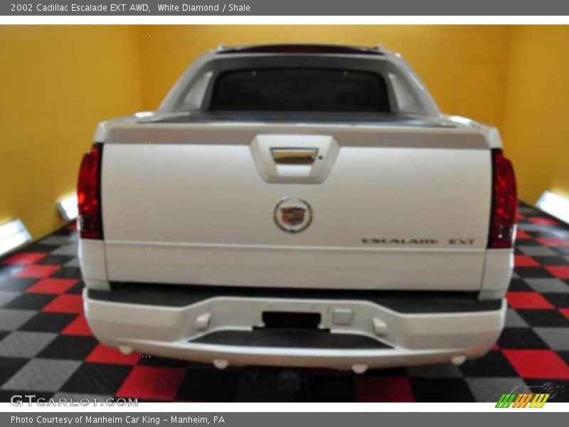 White Diamond / Shale 2002 Cadillac Escalade EXT AWD