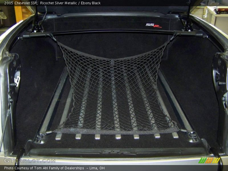 Ricochet Silver Metallic / Ebony Black 2005 Chevrolet SSR