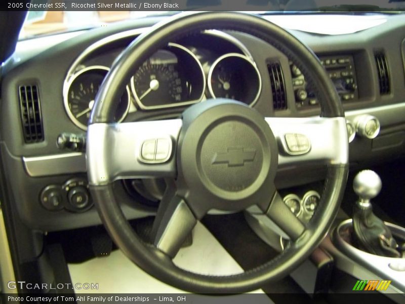 Ricochet Silver Metallic / Ebony Black 2005 Chevrolet SSR