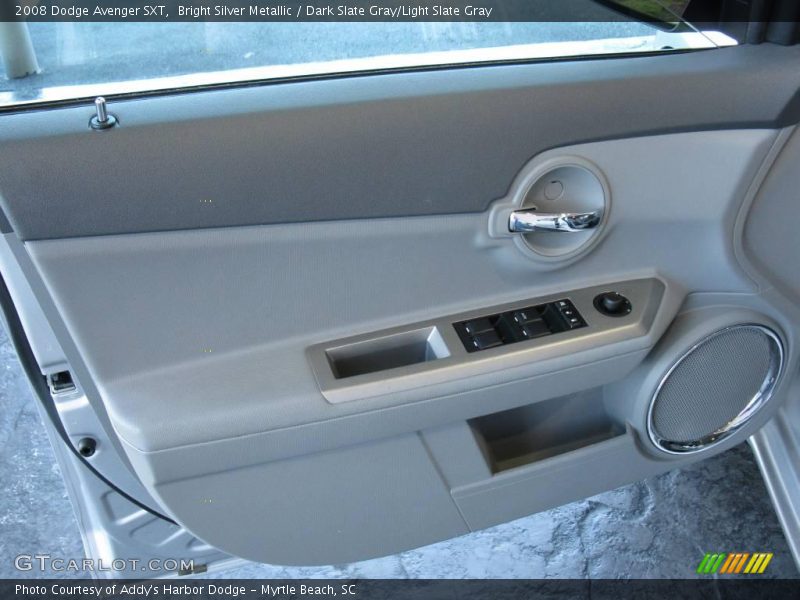 Bright Silver Metallic / Dark Slate Gray/Light Slate Gray 2008 Dodge Avenger SXT