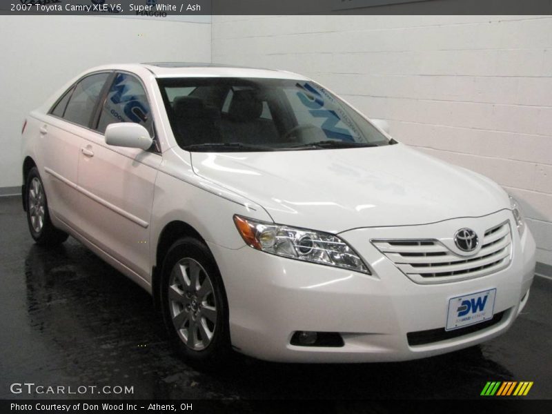 Super White / Ash 2007 Toyota Camry XLE V6