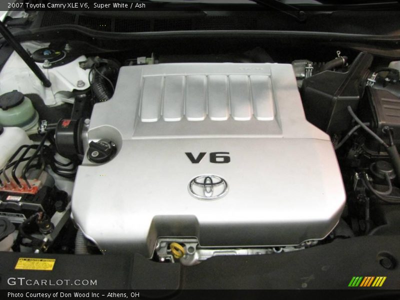Super White / Ash 2007 Toyota Camry XLE V6