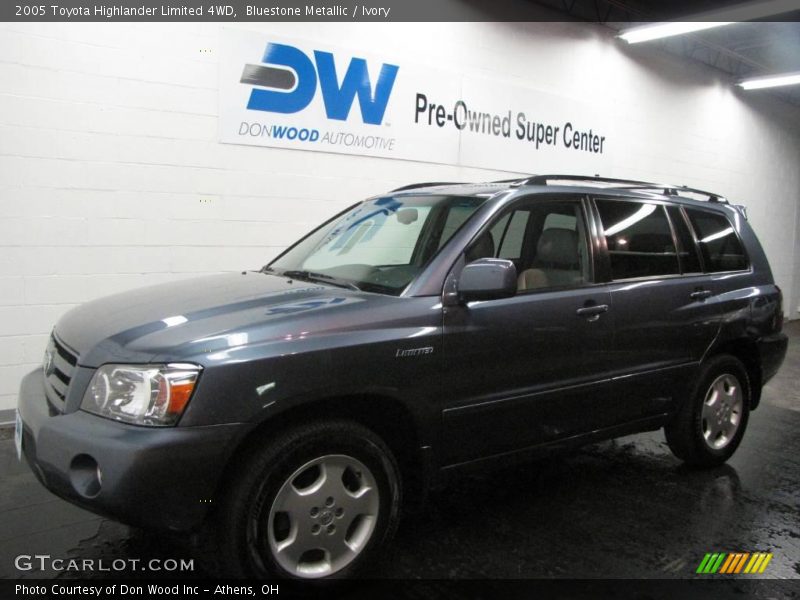 Bluestone Metallic / Ivory 2005 Toyota Highlander Limited 4WD
