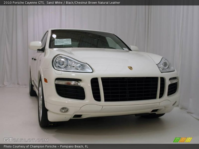 Sand White / Black/Chestnut Brown Natural Leather 2010 Porsche Cayenne GTS