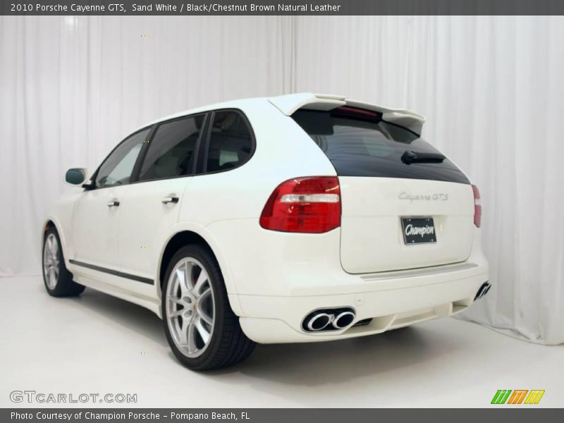 Sand White / Black/Chestnut Brown Natural Leather 2010 Porsche Cayenne GTS