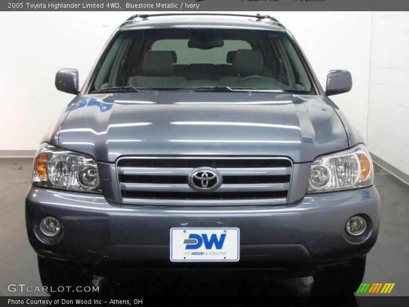 Bluestone Metallic / Ivory 2005 Toyota Highlander Limited 4WD