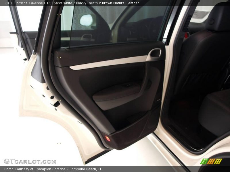 Sand White / Black/Chestnut Brown Natural Leather 2010 Porsche Cayenne GTS