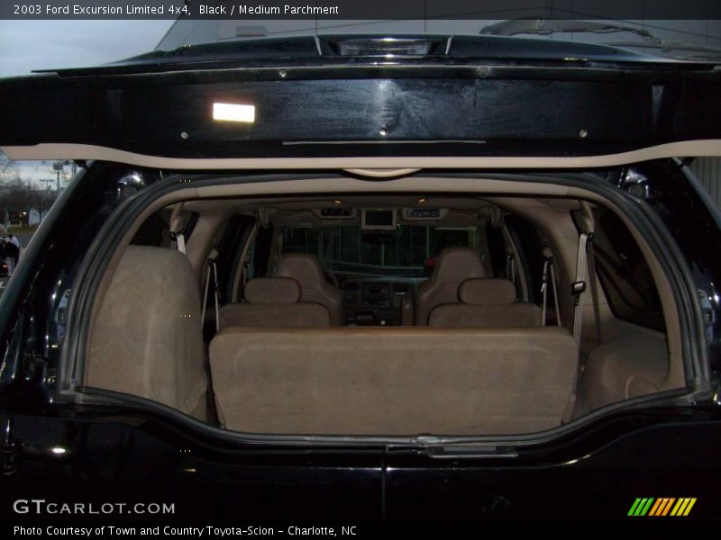 Black / Medium Parchment 2003 Ford Excursion Limited 4x4