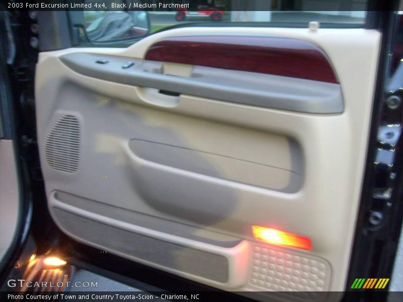 Black / Medium Parchment 2003 Ford Excursion Limited 4x4