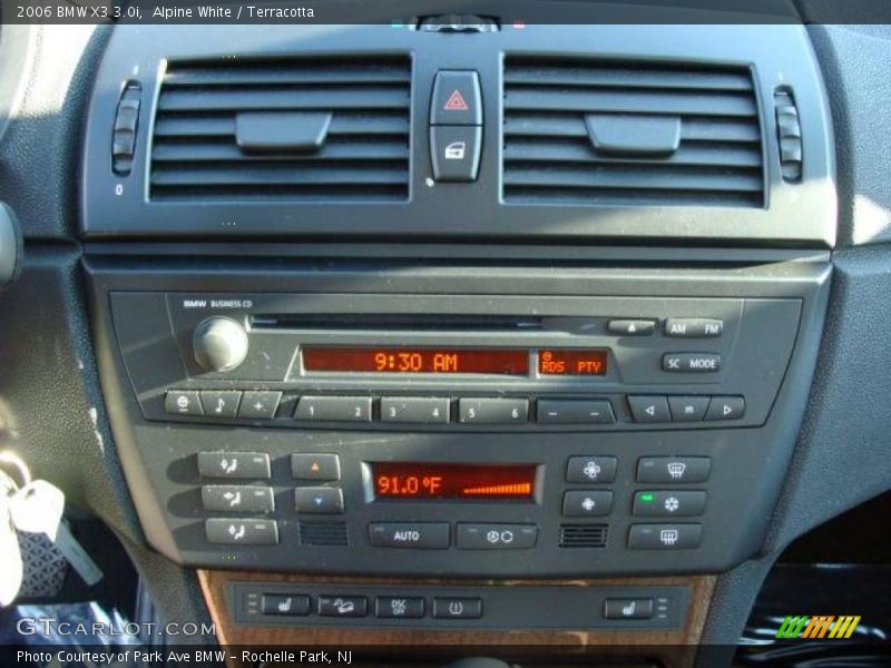 Alpine White / Terracotta 2006 BMW X3 3.0i