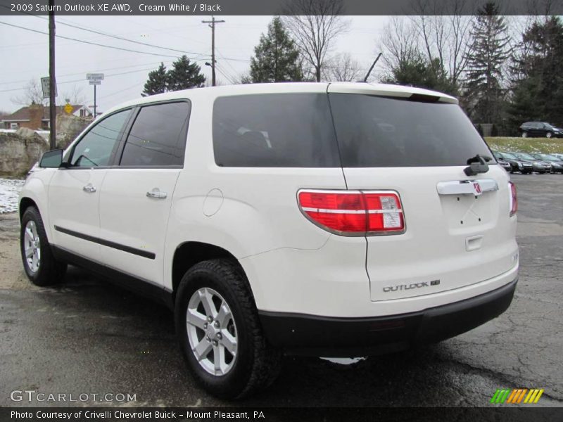 Cream White / Black 2009 Saturn Outlook XE AWD