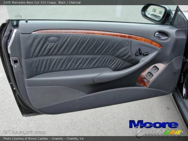 Black / Charcoal 2005 Mercedes-Benz CLK 320 Coupe