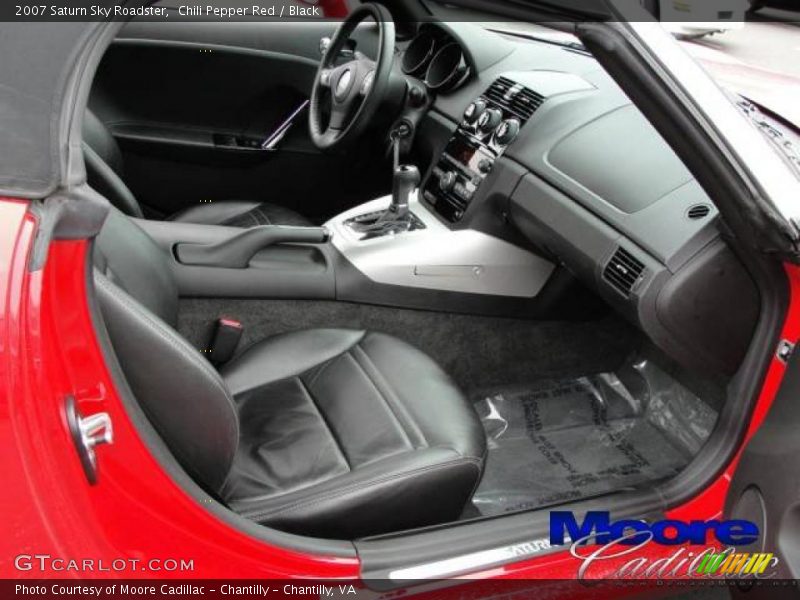 Chili Pepper Red / Black 2007 Saturn Sky Roadster