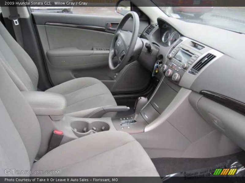 Willow Gray / Gray 2009 Hyundai Sonata GLS