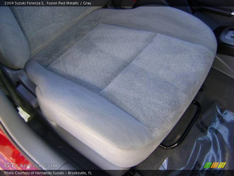 Fusion Red Metallic / Gray 2004 Suzuki Forenza S
