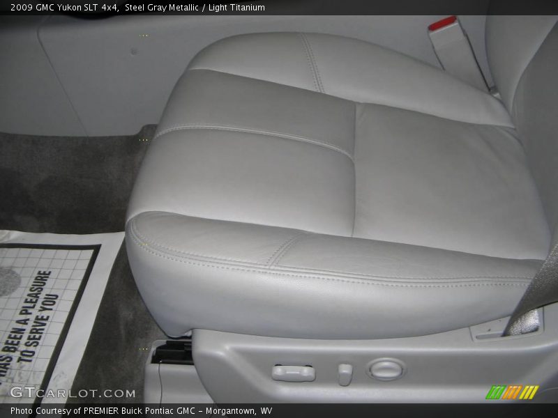 Steel Gray Metallic / Light Titanium 2009 GMC Yukon SLT 4x4