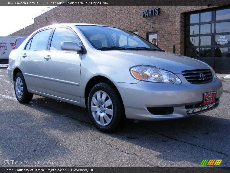 Lunar Mist Silver Metallic / Light Gray 2004 Toyota Corolla LE