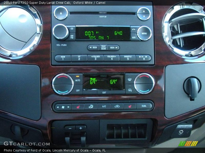 Oxford White / Camel 2010 Ford F250 Super Duty Lariat Crew Cab