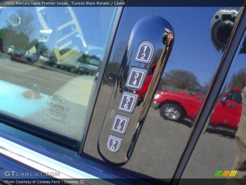 Tuxedo Black Metallic / Camel 2009 Mercury Sable Premier Sedan