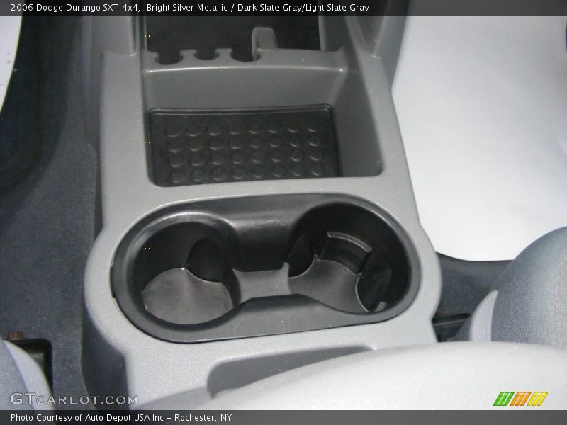 Bright Silver Metallic / Dark Slate Gray/Light Slate Gray 2006 Dodge Durango SXT 4x4