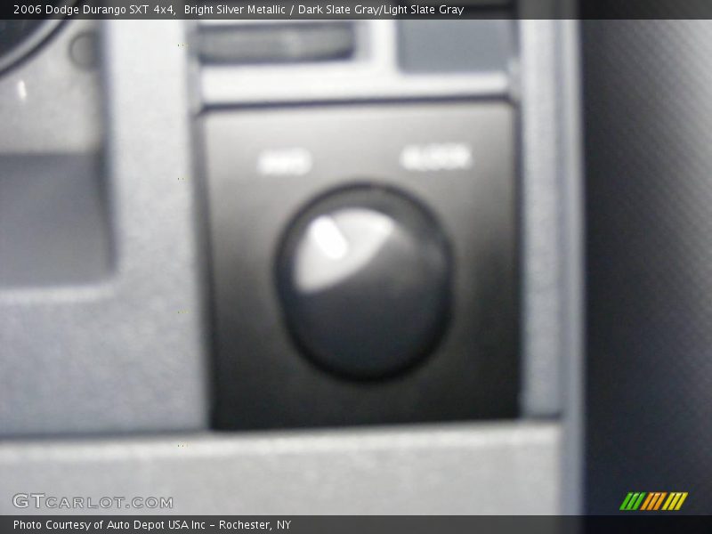 Bright Silver Metallic / Dark Slate Gray/Light Slate Gray 2006 Dodge Durango SXT 4x4