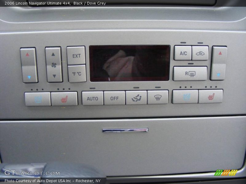 Black / Dove Grey 2006 Lincoln Navigator Ultimate 4x4