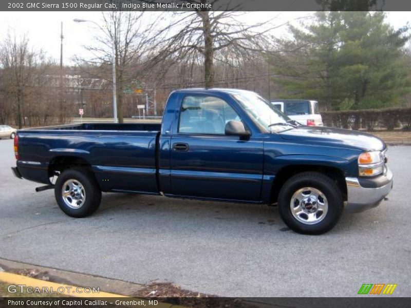 Indigo Blue Metallic / Graphite 2002 GMC Sierra 1500 Regular Cab