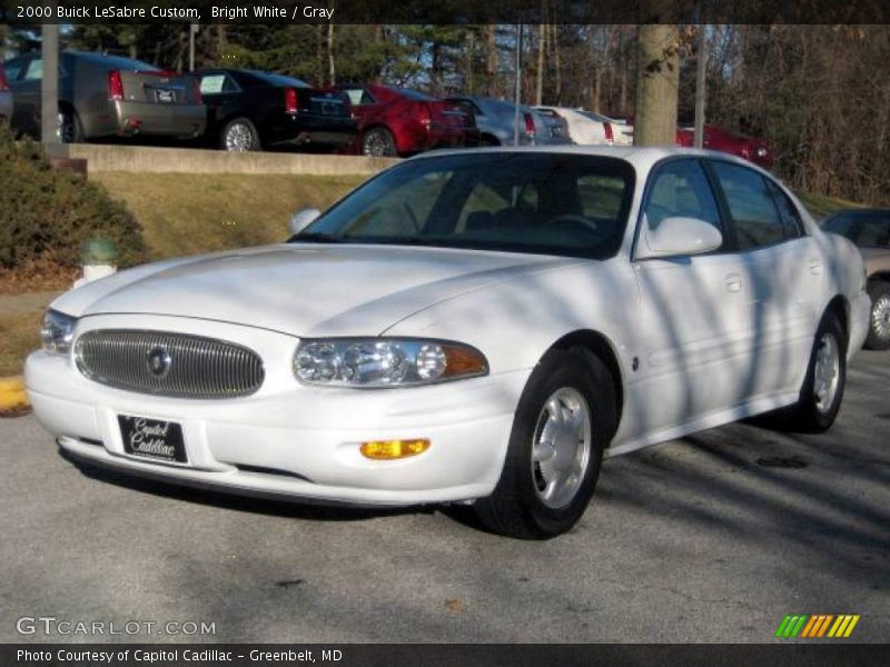 Bright White / Gray 2000 Buick LeSabre Custom