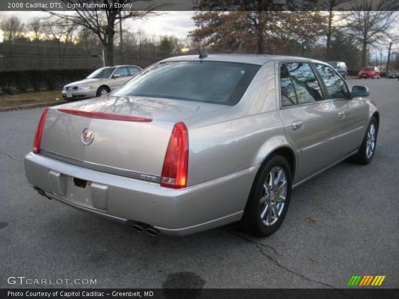 Light Platinum / Ebony 2008 Cadillac DTS