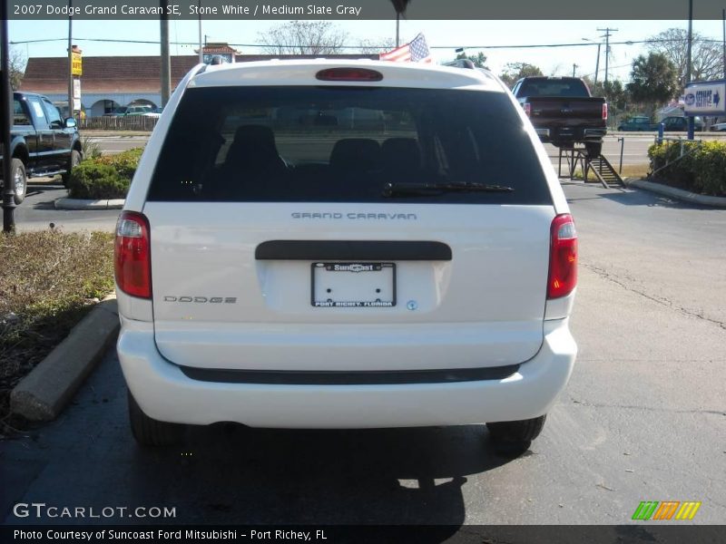 Stone White / Medium Slate Gray 2007 Dodge Grand Caravan SE