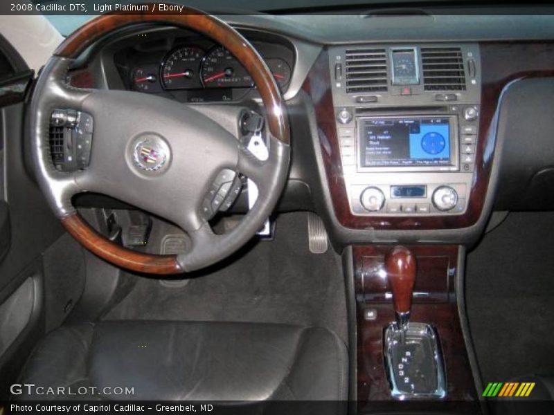 Light Platinum / Ebony 2008 Cadillac DTS