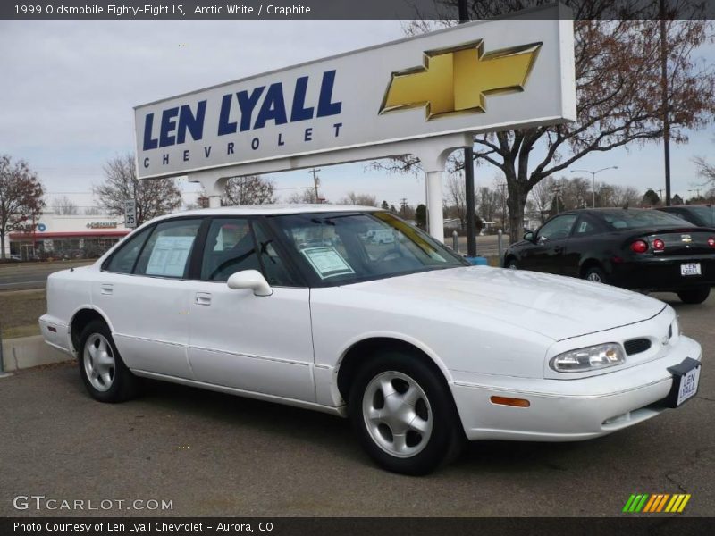 Arctic White / Graphite 1999 Oldsmobile Eighty-Eight LS