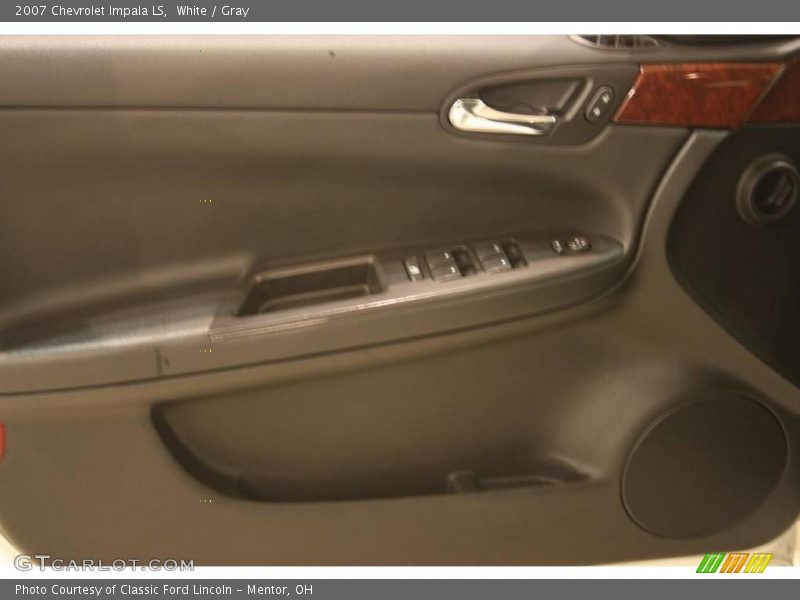White / Gray 2007 Chevrolet Impala LS