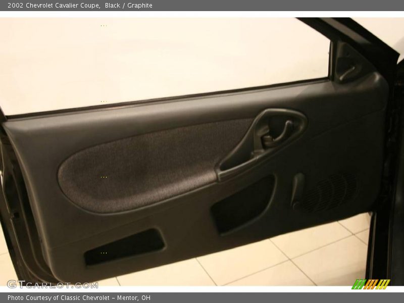 Black / Graphite 2002 Chevrolet Cavalier Coupe